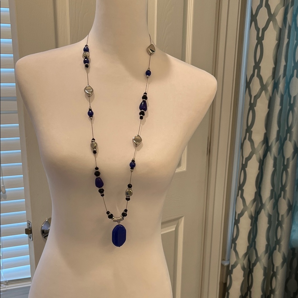 NWT Chico’s Elegant Blue and Silver Women's Necklace